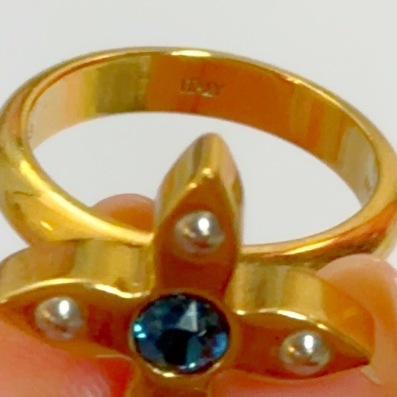 Louis Vuitton Bague Love Letter Sweet Flower Ring- size L - Picture 4 of 13